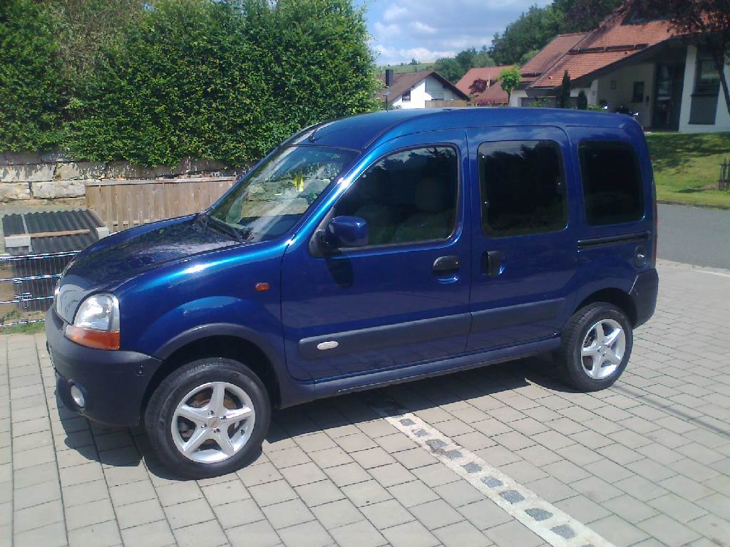 Reiner NM Kangoo 4x4 in dem schönen Blau